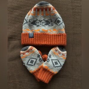 GAP Orange and Gray Knit Hat and Mittens